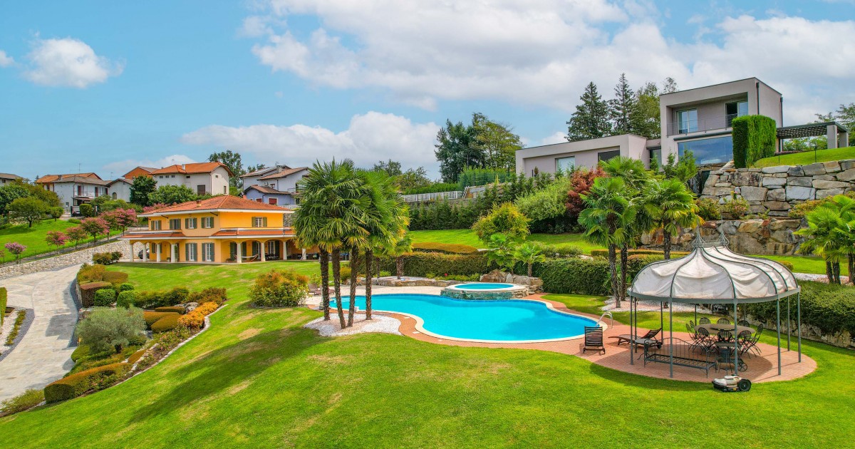 VILLA ROASIO