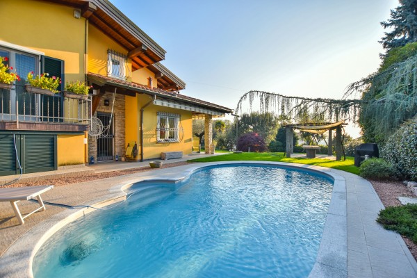 VILLA ITALIA