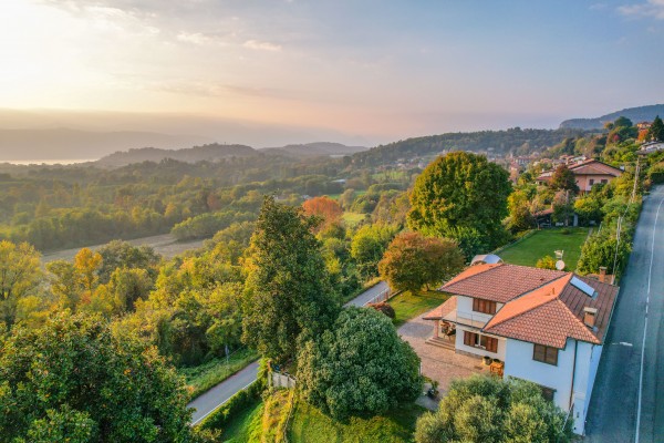 VILLA BESOZZO